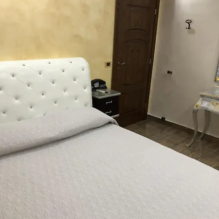 Crasta's House 아파트 *